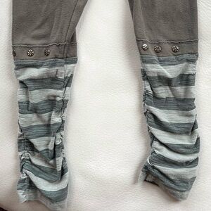 4/$20💥4 Unique Embellished Ruched Leggings, Flower Buttons, Khaki Gray Stripe